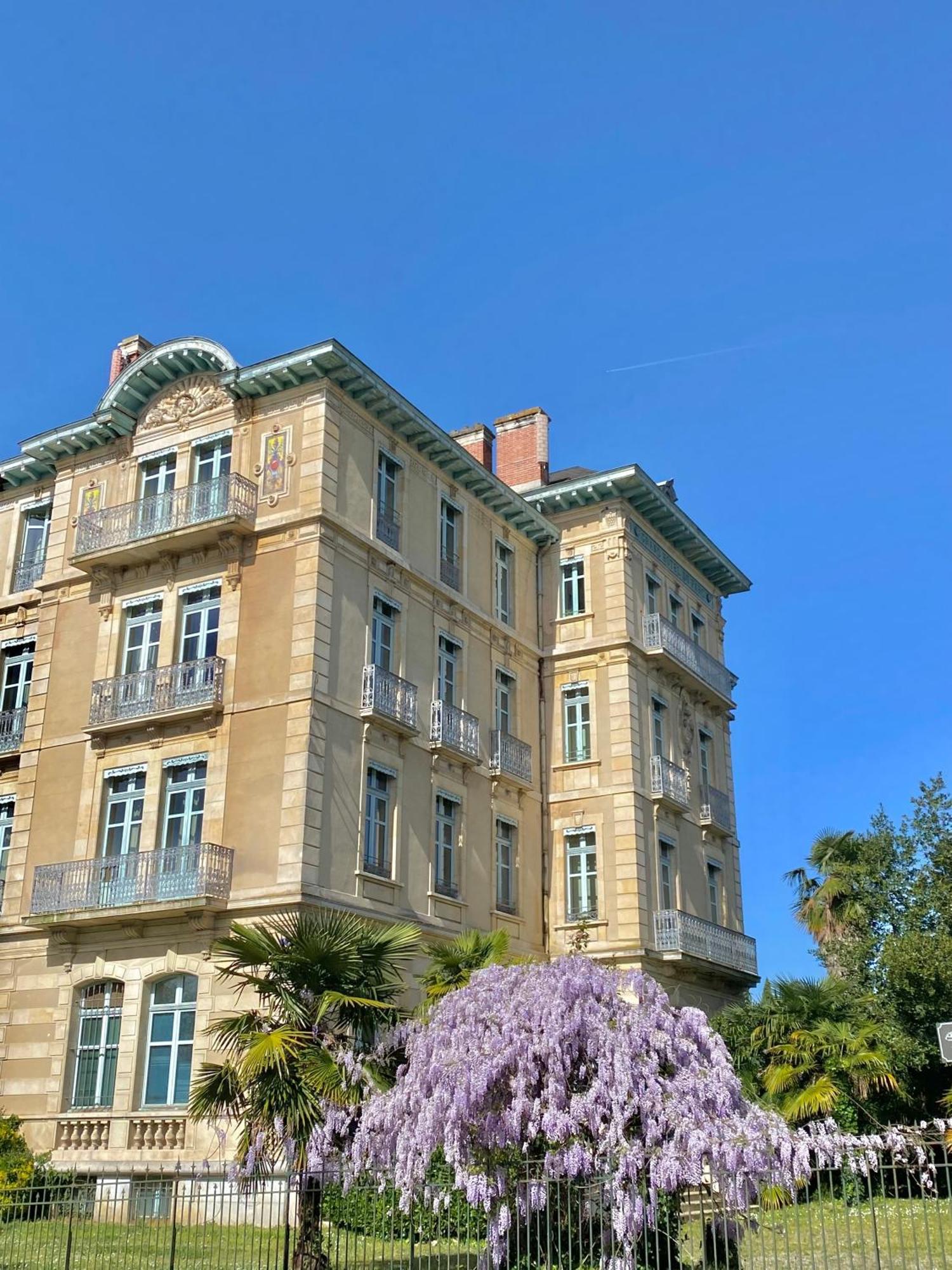 Agreable Petit Gite Avec Piscine Et Jardinet Salies-de-Béarn Exterior foto